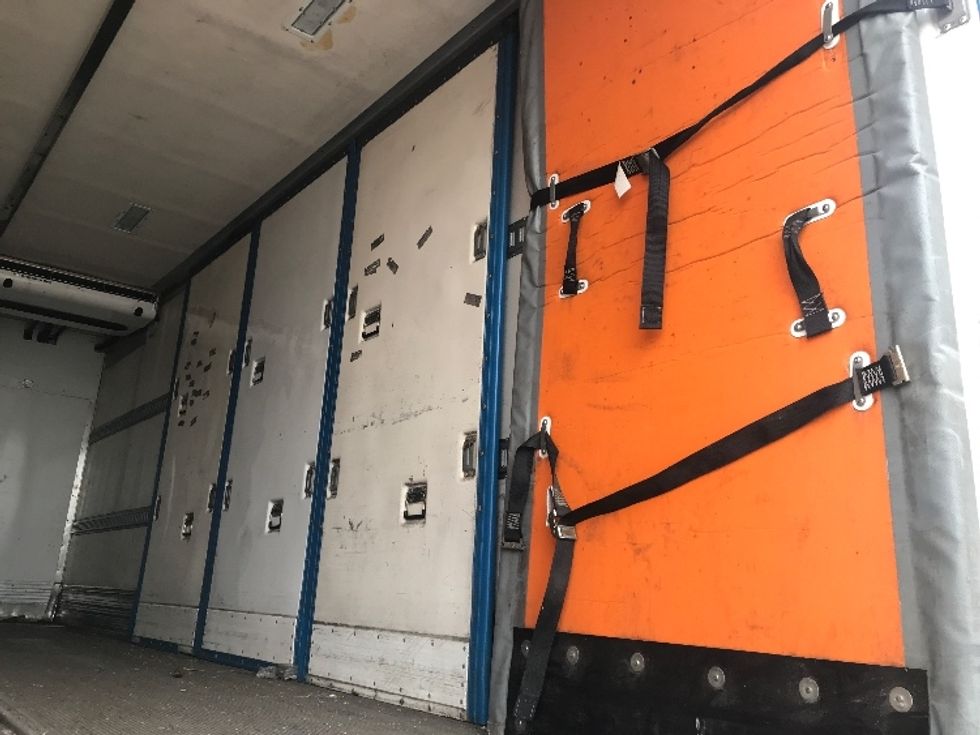 Refrigerated Truck-Light and Medium Duty Trucks-International-2020-MV607-Evansville-IN-165,076\n\t\tmiles-$ 46,750 - Image 12