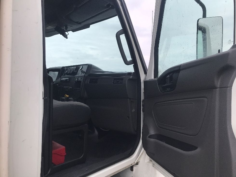 Refrigerated Truck-Light and Medium Duty Trucks-International-2020-MV607-Evansville-IN-165,076\n\t\tmiles-$ 46,750 - Image 20