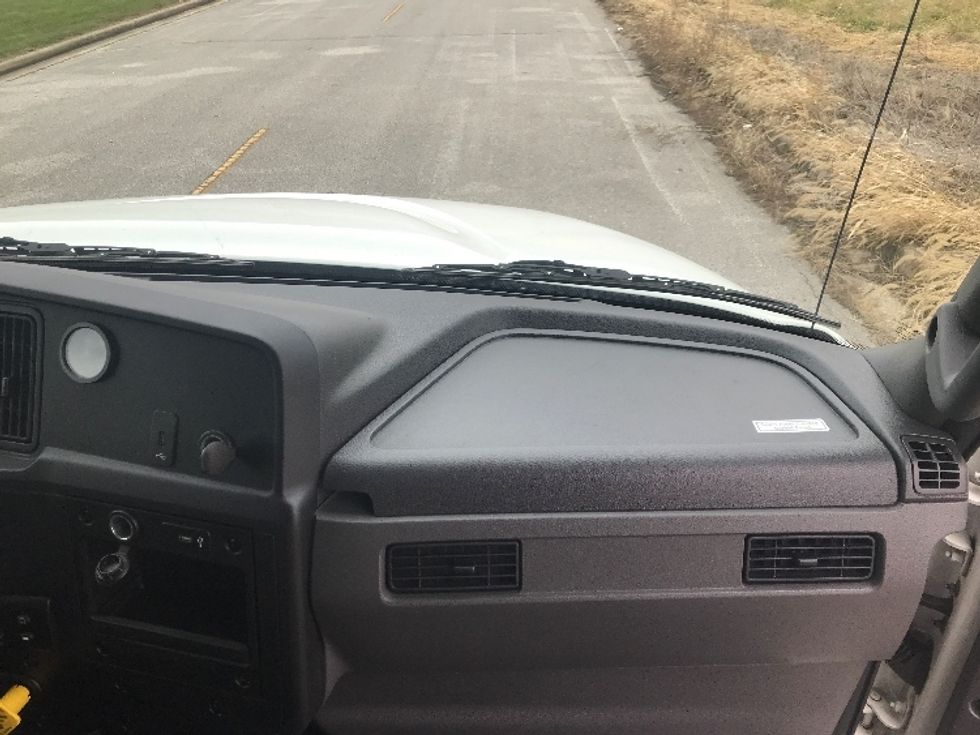 Refrigerated Truck-Light and Medium Duty Trucks-International-2020-MV607-Evansville-IN-165,076\n\t\tmiles-$ 46,750 - Image 21