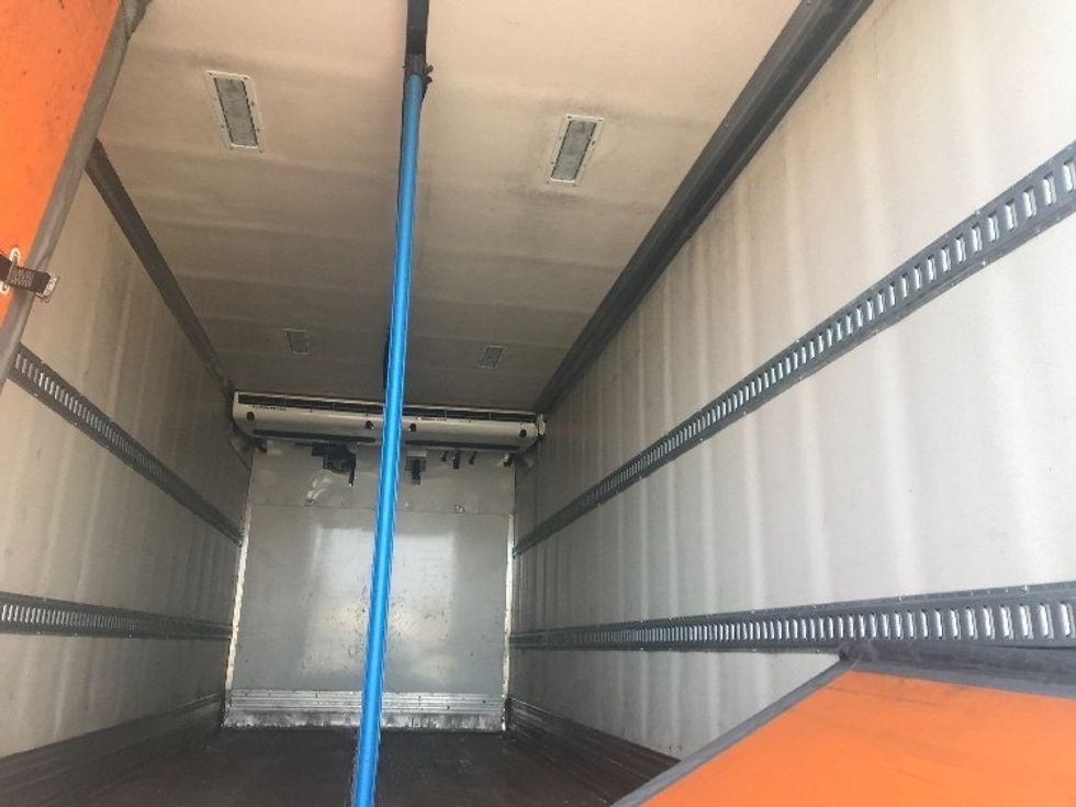Refrigerated Truck-Light and Medium Duty Trucks-International-2020-MV607-Evansville-IN-195,609\n\t\tmiles-$ 42,500 - Image 12