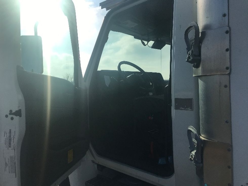 Refrigerated Truck-Light and Medium Duty Trucks-International-2020-MV607-Evansville-IN-195,609\n\t\tmiles-$ 42,500 - Image 16