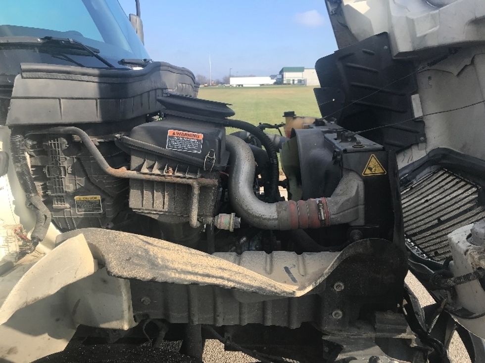 Refrigerated Truck-Light and Medium Duty Trucks-International-2020-MV607-Evansville-IN-195,609\n\t\tmiles-$ 42,500 - Image 23