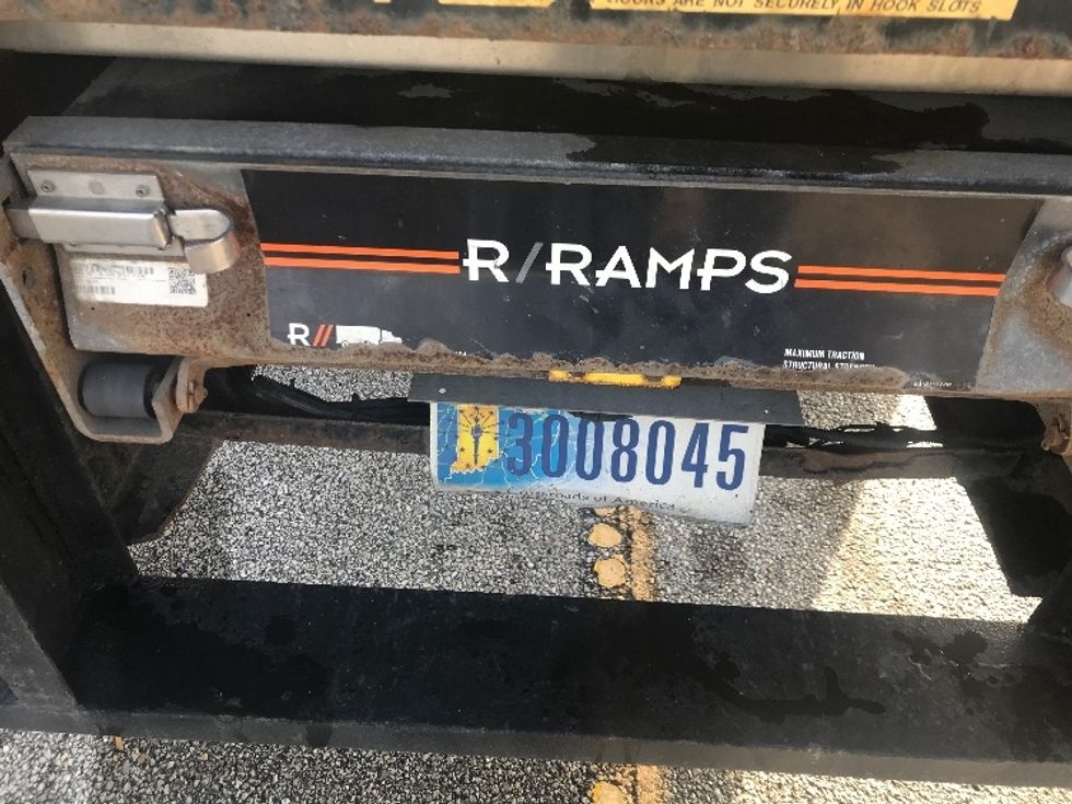 Refrigerated Truck-Light and Medium Duty Trucks-International-2020-MV607-Evansville-IN-195,609\n\t\tmiles-$ 42,500 - Image 9