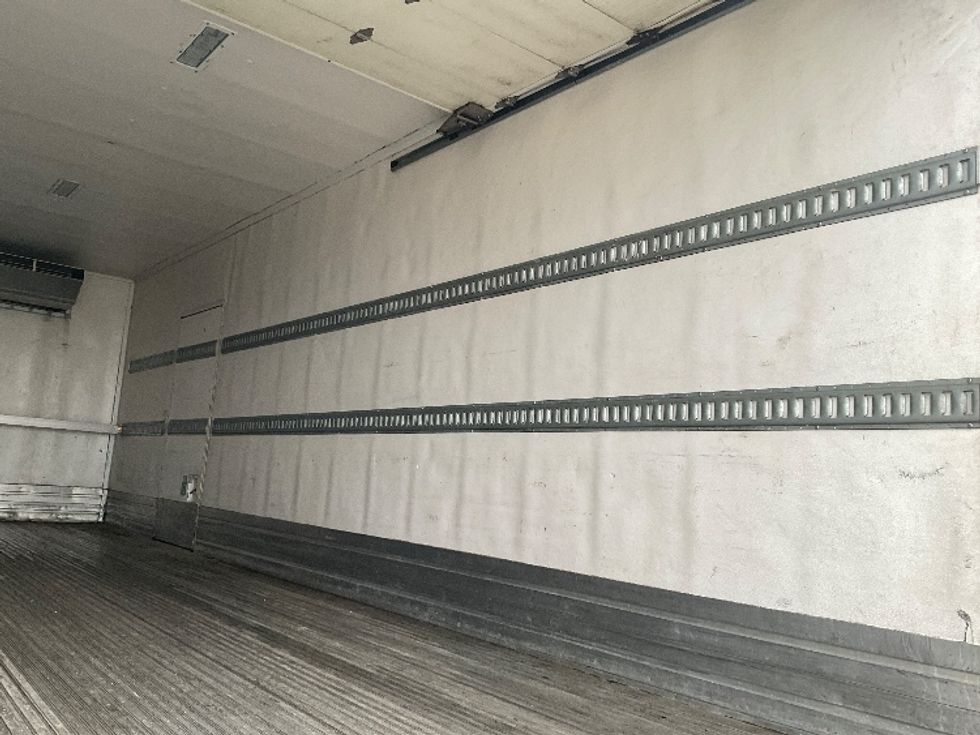 Refrigerated Truck-Light and Medium Duty Trucks-International-2020-MV607-Everett-WA-143,547\n\t\tmiles-$ 59,000 - Image 12