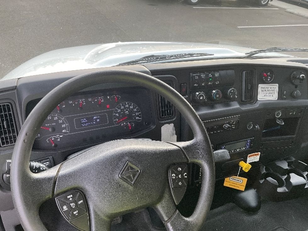 Refrigerated Truck-Light and Medium Duty Trucks-International-2020-MV607-Everett-WA-143,547\n\t\tmiles-$ 59,000 - Image 18