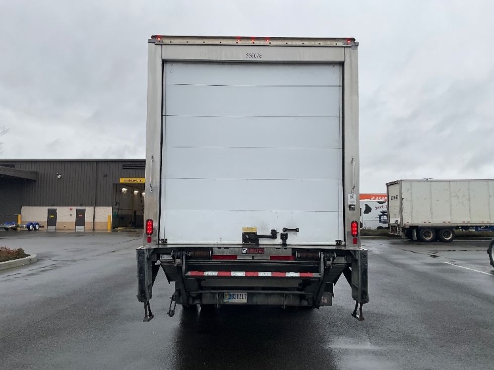 Refrigerated Truck-Light and Medium Duty Trucks-International-2020-MV607-Everett-WA-158,800\n\t\tmiles-$ 58,000 - Image 7