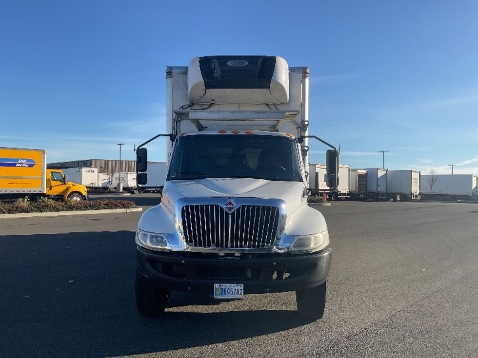 Refrigerated Truck-Light and Medium Duty Trucks-International-2020-MV607-Everett-WA-162,105\n\t\tmiles-$ 56,250 - Image 2