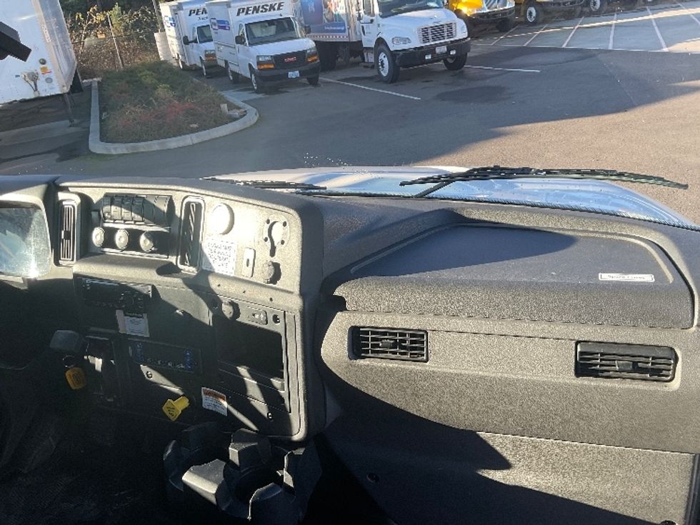 Refrigerated Truck-Light and Medium Duty Trucks-International-2020-MV607-Everett-WA-162,105\n\t\tmiles-$ 56,250 - Image 21