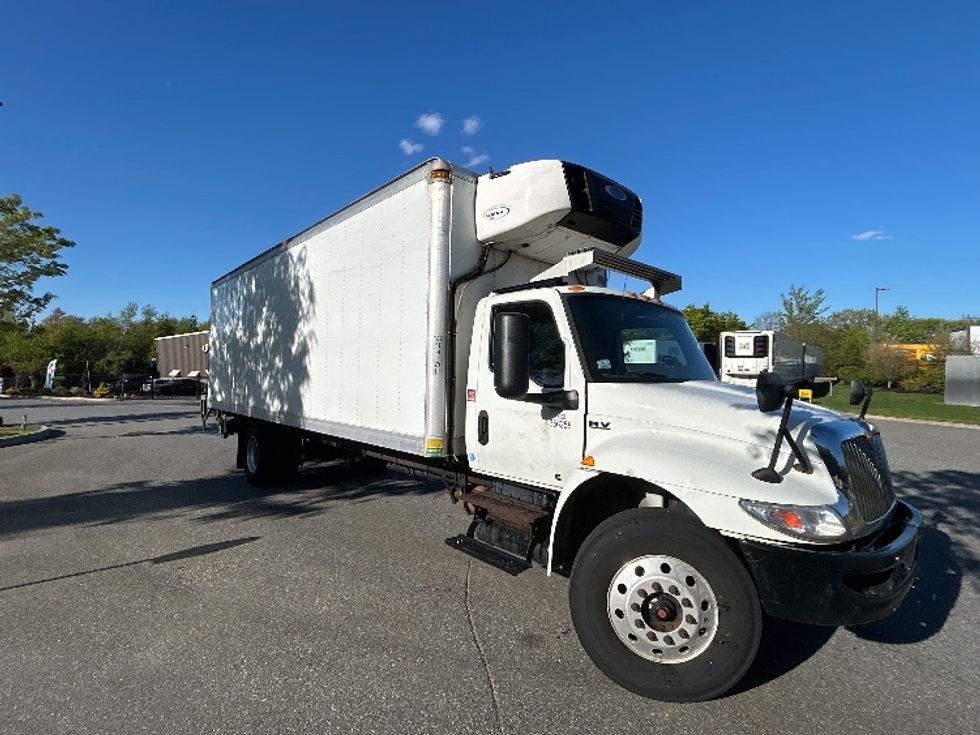Refrigerated Truck-Light and Medium Duty Trucks-International-2020-MV607-Fitchburg-MA-289,377\n\t\tmiles-$ 23,750 - Image 1