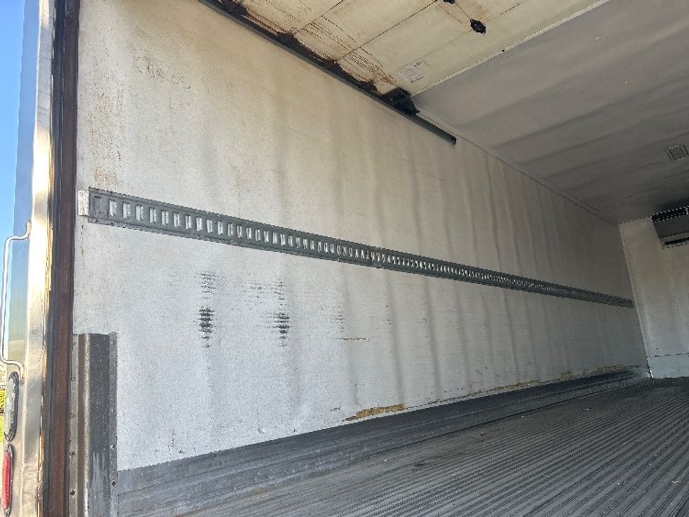 Refrigerated Truck-Light and Medium Duty Trucks-International-2020-MV607-Fitchburg-MA-289,377\n\t\tmiles-$ 23,750 - Image 11