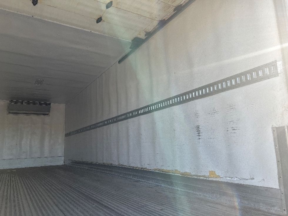 Refrigerated Truck-Light and Medium Duty Trucks-International-2020-MV607-Fitchburg-MA-289,377\n\t\tmiles-$ 23,750 - Image 12