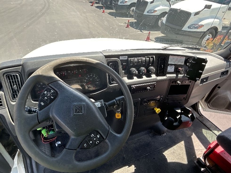 Refrigerated Truck-Light and Medium Duty Trucks-International-2020-MV607-Fontana-CA-120,607\n\t\tmiles-$ 63,500 - Image 15