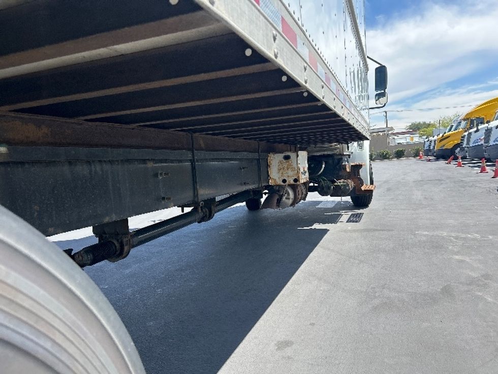 Refrigerated Truck-Light and Medium Duty Trucks-International-2020-MV607-Fontana-CA-120,607\n\t\tmiles-$ 63,500 - Image 16