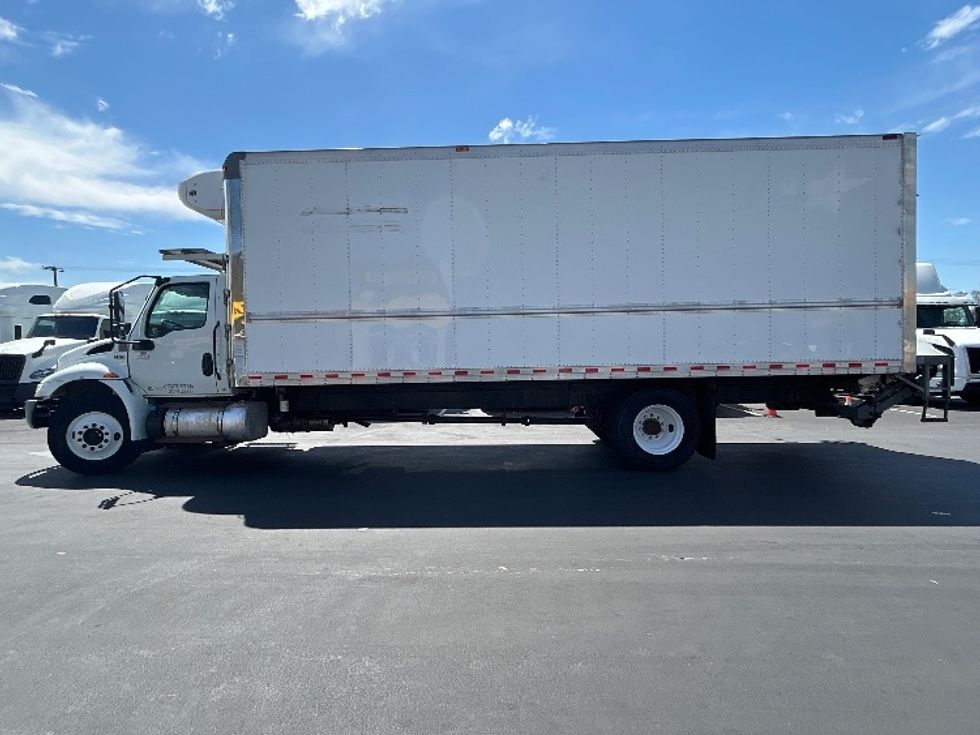 Refrigerated Truck-Light and Medium Duty Trucks-International-2020-MV607-Fontana-CA-120,607\n\t\tmiles-$ 63,500 - Image 4