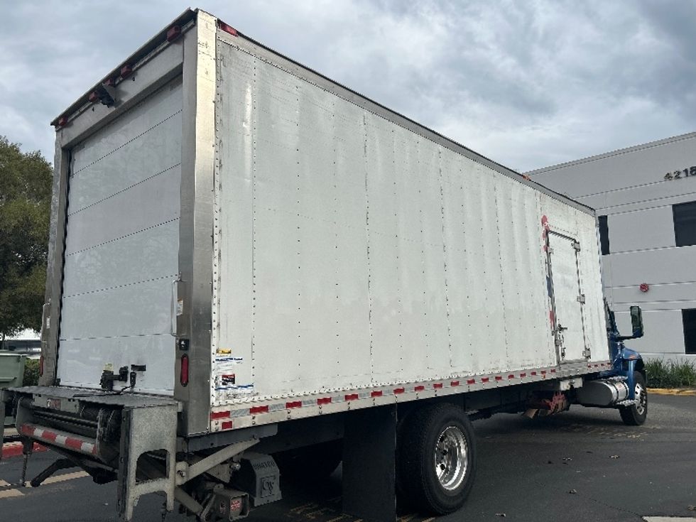 Refrigerated Truck-Light and Medium Duty Trucks-International-2020-MV607-Fontana-CA-286,835\n\t\tmiles-$ 32,000 - Image 13