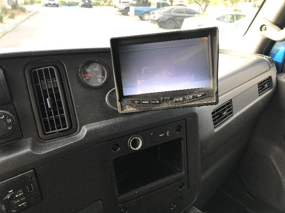 Refrigerated Truck-Light and Medium Duty Trucks-International-2020-MV607-Fontana-CA-307,432\n\t\tmiles-$ 29,000 - Image 25