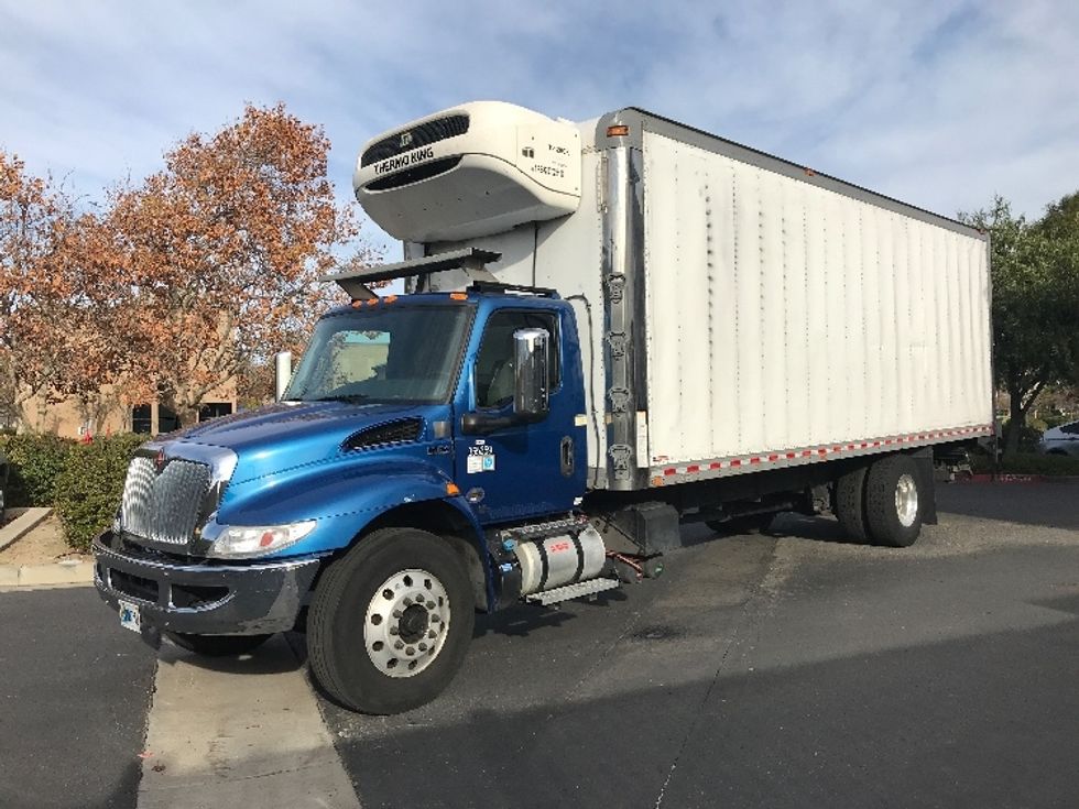 Refrigerated Truck-Light and Medium Duty Trucks-International-2020-MV607-Fontana-CA-307,432\n\t\tmiles-$ 29,000 - Image 3