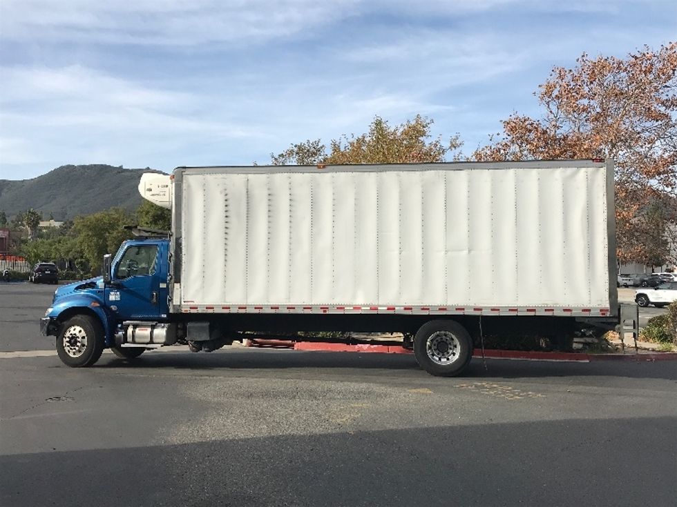 Refrigerated Truck-Light and Medium Duty Trucks-International-2020-MV607-Fontana-CA-307,432\n\t\tmiles-$ 29,000 - Image 4