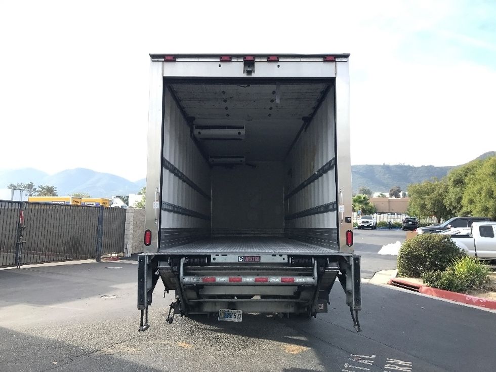 Refrigerated Truck-Light and Medium Duty Trucks-International-2020-MV607-Fontana-CA-307,432\n\t\tmiles-$ 29,000 - Image 8