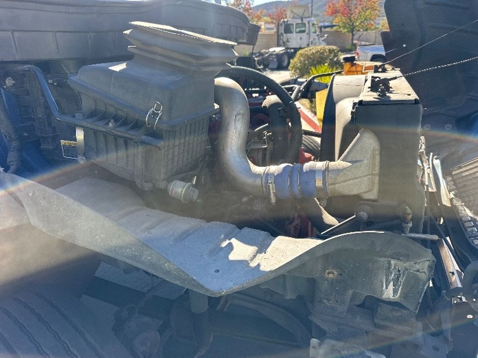 Refrigerated Truck-Light and Medium Duty Trucks-International-2020-MV607-Fontana-CA-307,900\n\t\tmiles-$ 26,250 - Image 23