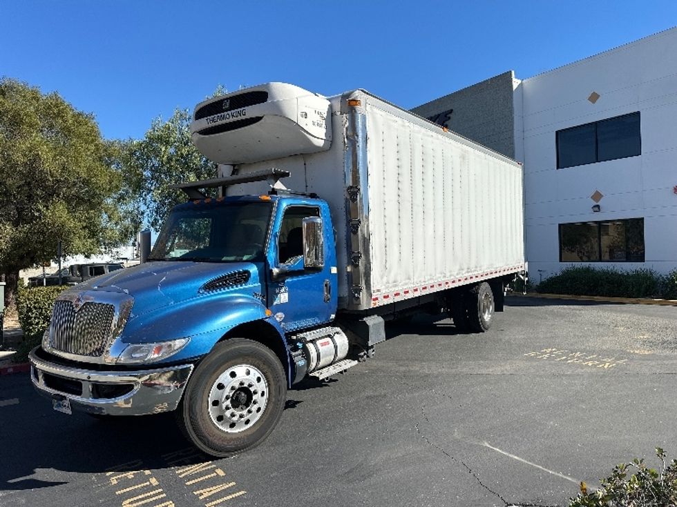 Refrigerated Truck-Light and Medium Duty Trucks-International-2020-MV607-Fontana-CA-307,900\n\t\tmiles-$ 26,250 - Image 3