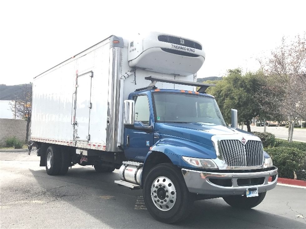 Refrigerated Truck-Light and Medium Duty Trucks-International-2020-MV607-Fontana-CA-335,588\n\t\tmiles-$ 21,750 - Image 1