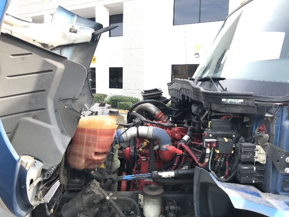 Refrigerated Truck-Light and Medium Duty Trucks-International-2020-MV607-Fontana-CA-335,588\n\t\tmiles-$ 21,750 - Image 23