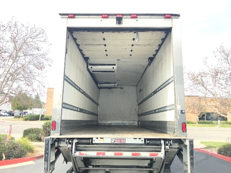 Refrigerated Truck-Light and Medium Duty Trucks-International-2020-MV607-Fontana-CA-335,588\n\t\tmiles-$ 21,750 - Image 8