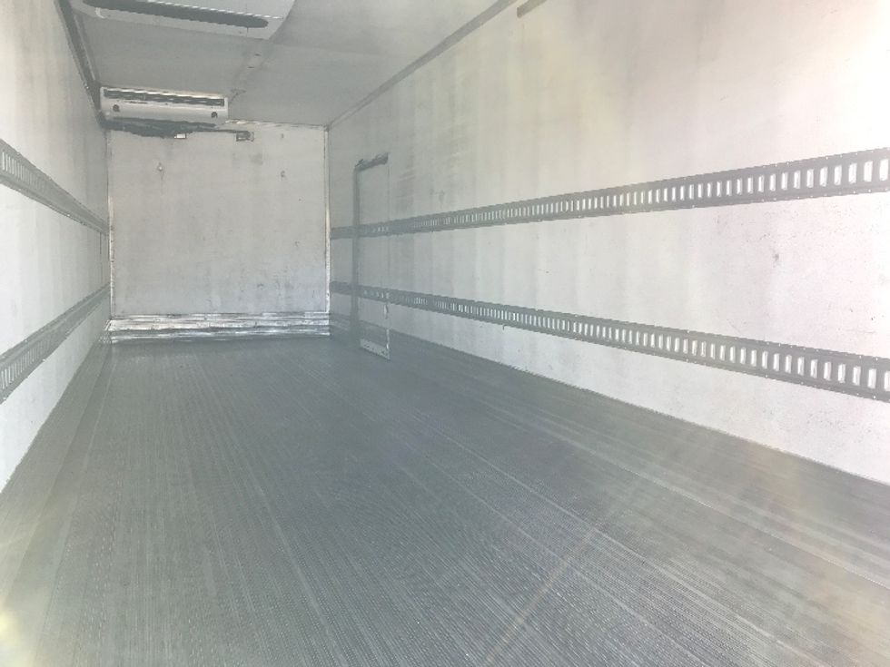 Refrigerated Truck-Light and Medium Duty Trucks-International-2020-MV607-Fontana-CA-342,929\n\t\tmiles-$ 21,250 - Image 12