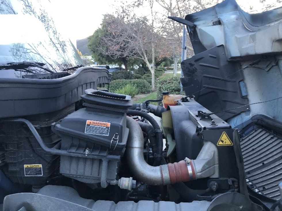 Refrigerated Truck-Light and Medium Duty Trucks-International-2020-MV607-Fontana-CA-342,929\n\t\tmiles-$ 21,250 - Image 23