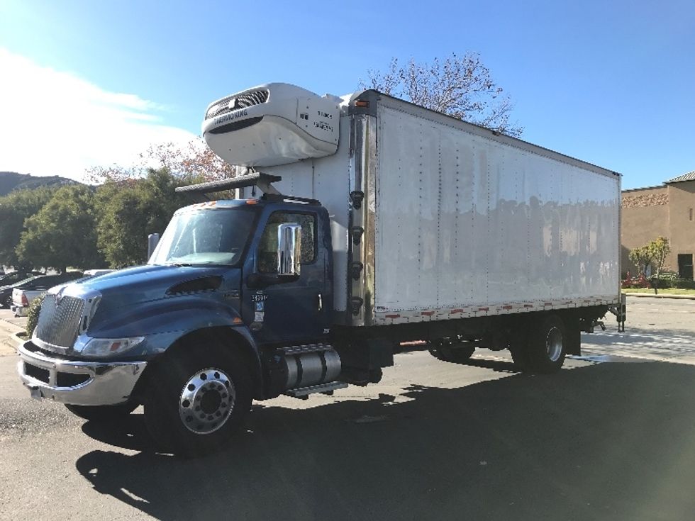 Refrigerated Truck-Light and Medium Duty Trucks-International-2020-MV607-Fontana-CA-342,929\n\t\tmiles-$ 21,250 - Image 3