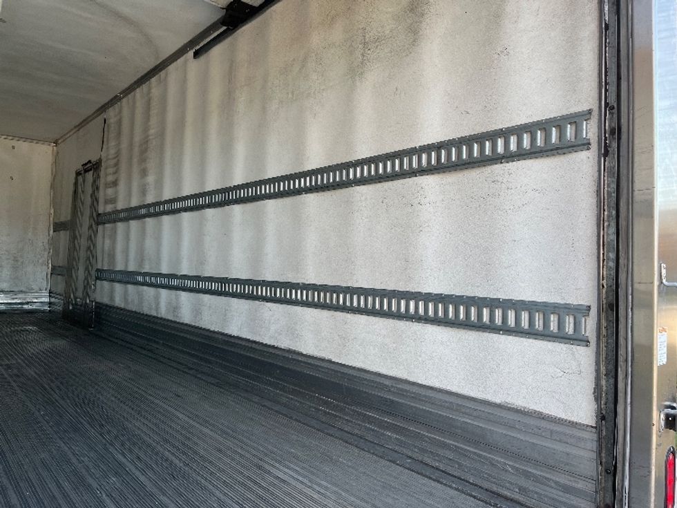 Refrigerated Truck-Light and Medium Duty Trucks-International-2020-MV607-Fontana-CA-344,601\n\t\tmiles-$ 23,000 - Image 11