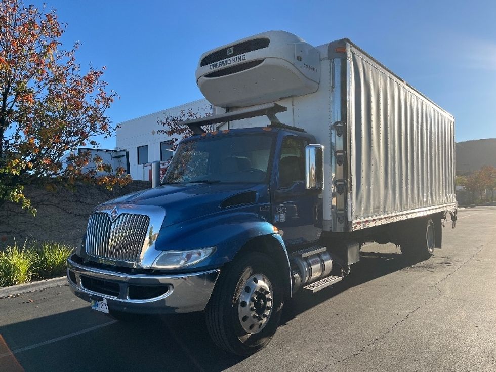 Refrigerated Truck-Light and Medium Duty Trucks-International-2020-MV607-Fontana-CA-344,601\n\t\tmiles-$ 23,000 - Image 3