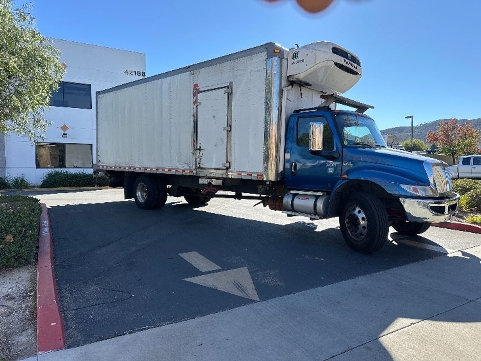 Refrigerated Truck-Light and Medium Duty Trucks-International-2020-MV607-Fontana-CA-347,470\n\t\tmiles-$ 22,750 - Image 1
