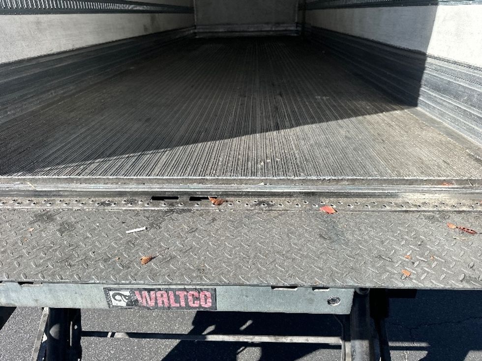 Refrigerated Truck-Light and Medium Duty Trucks-International-2020-MV607-Fontana-CA-347,470\n\t\tmiles-$ 22,750 - Image 10