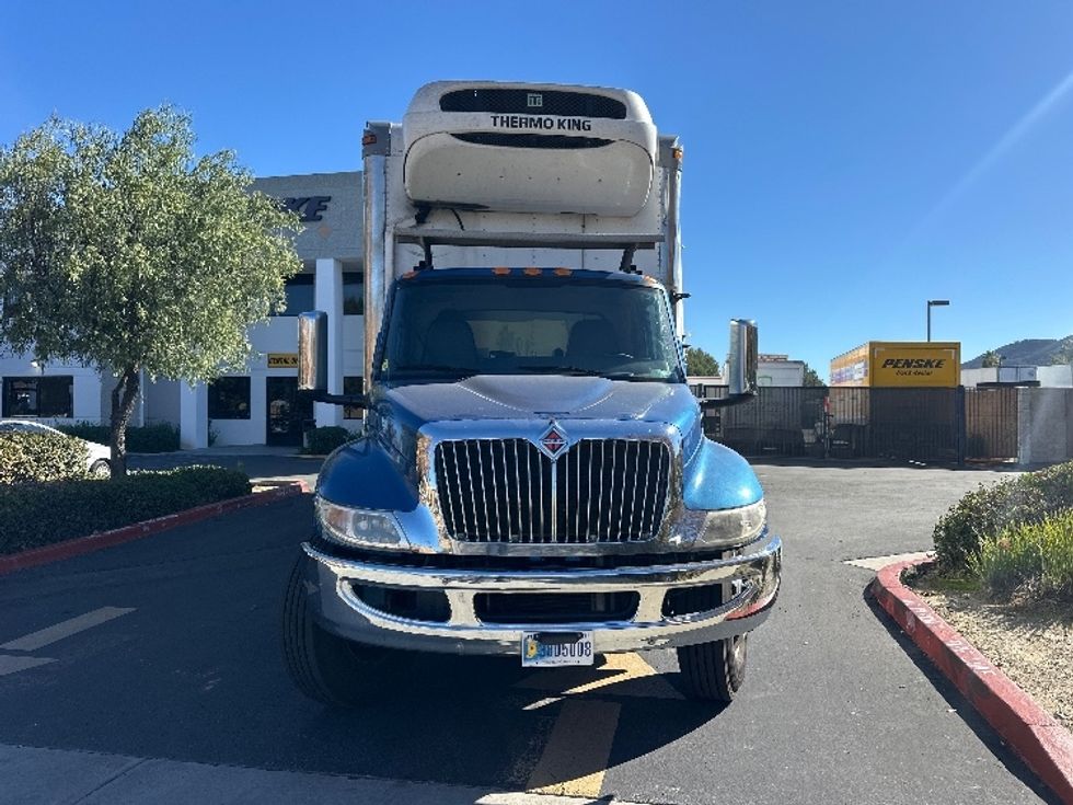 Refrigerated Truck-Light and Medium Duty Trucks-International-2020-MV607-Fontana-CA-347,470\n\t\tmiles-$ 22,750 - Image 2