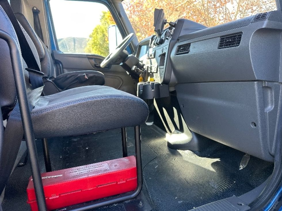 Refrigerated Truck-Light and Medium Duty Trucks-International-2020-MV607-Fontana-CA-347,470\n\t\tmiles-$ 22,750 - Image 20