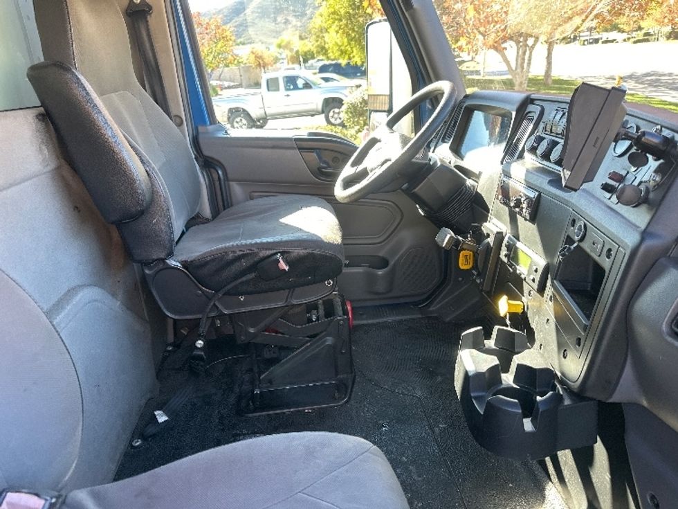 Refrigerated Truck-Light and Medium Duty Trucks-International-2020-MV607-Fontana-CA-347,470\n\t\tmiles-$ 22,750 - Image 22