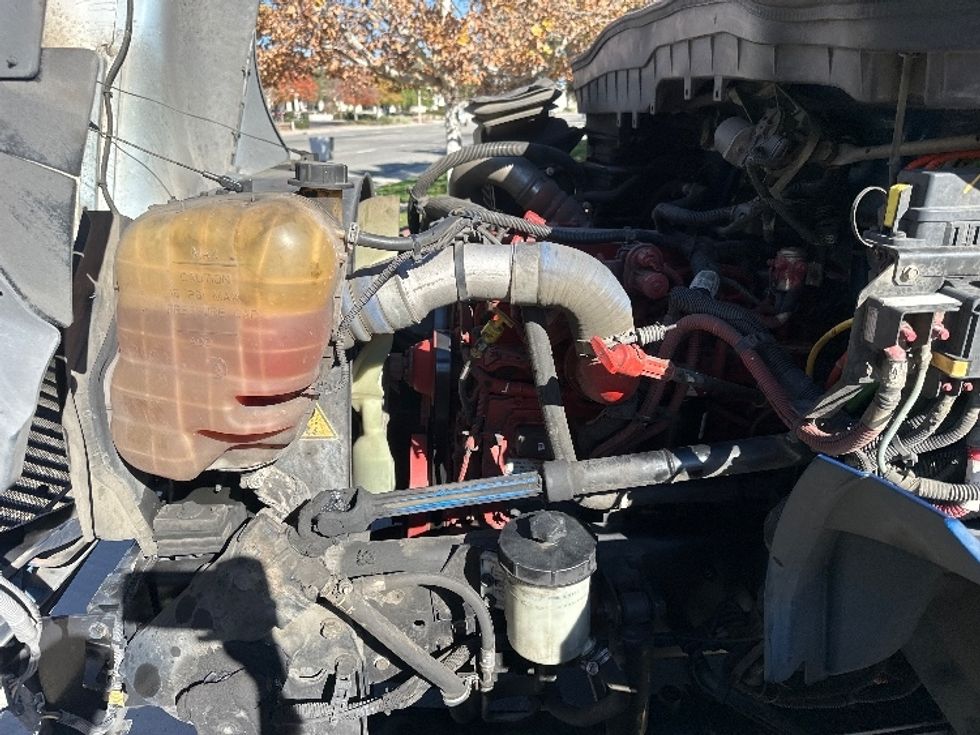 Refrigerated Truck-Light and Medium Duty Trucks-International-2020-MV607-Fontana-CA-347,470\n\t\tmiles-$ 22,750 - Image 24