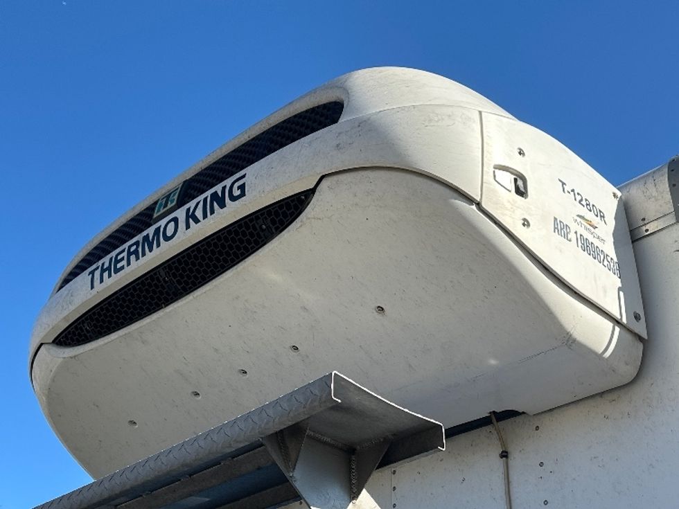 Refrigerated Truck-Light and Medium Duty Trucks-International-2020-MV607-Fontana-CA-347,470\n\t\tmiles-$ 22,750 - Image 25