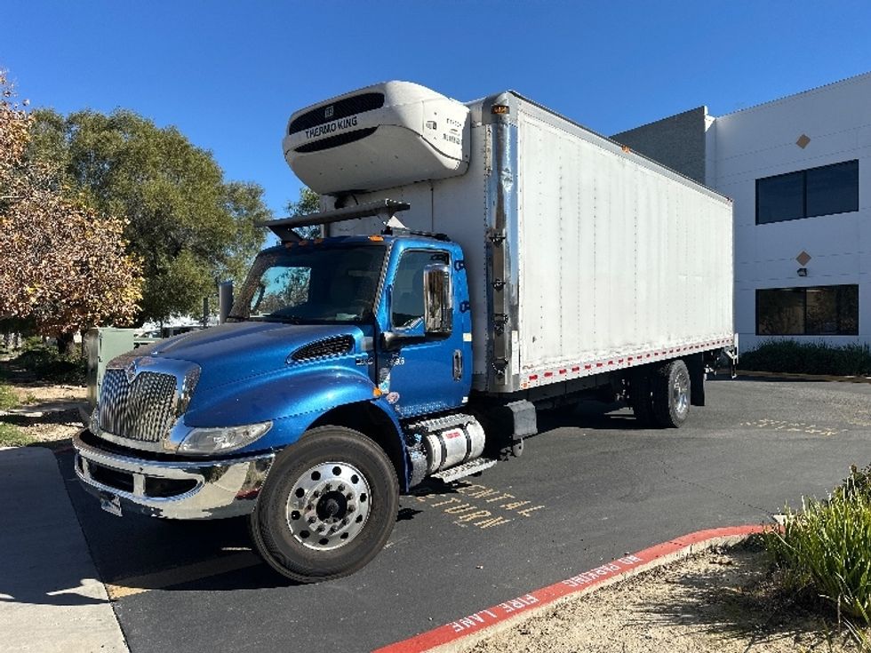 Refrigerated Truck-Light and Medium Duty Trucks-International-2020-MV607-Fontana-CA-347,470\n\t\tmiles-$ 22,750 - Image 3