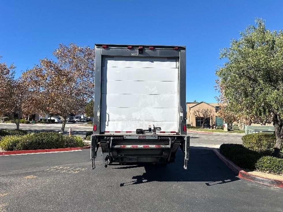 Refrigerated Truck-Light and Medium Duty Trucks-International-2020-MV607-Fontana-CA-347,470\n\t\tmiles-$ 22,750 - Image 7