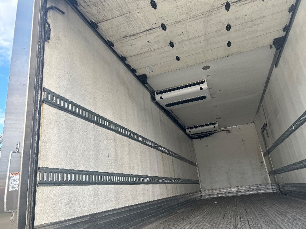 Refrigerated Truck-Light and Medium Duty Trucks-International-2020-MV607-Fontana-CA-348,710\n\t\tmiles-$ 21,250 - Image 11