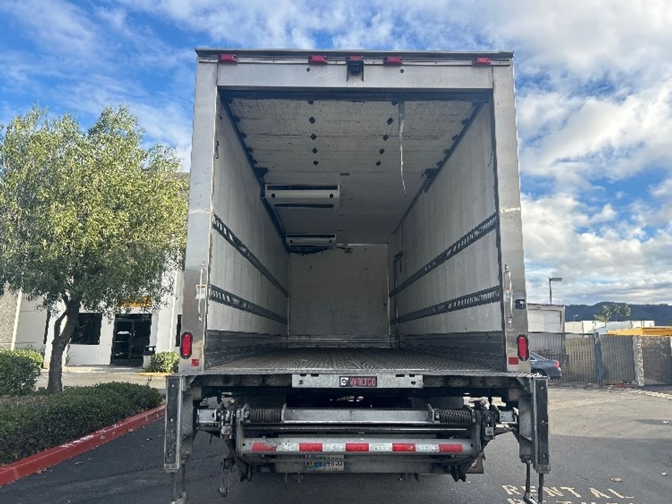 Refrigerated Truck-Light and Medium Duty Trucks-International-2020-MV607-Fontana-CA-348,710\n\t\tmiles-$ 21,250 - Image 8