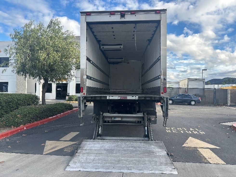 Refrigerated Truck-Light and Medium Duty Trucks-International-2020-MV607-Fontana-CA-348,710\n\t\tmiles-$ 21,250 - Image 9