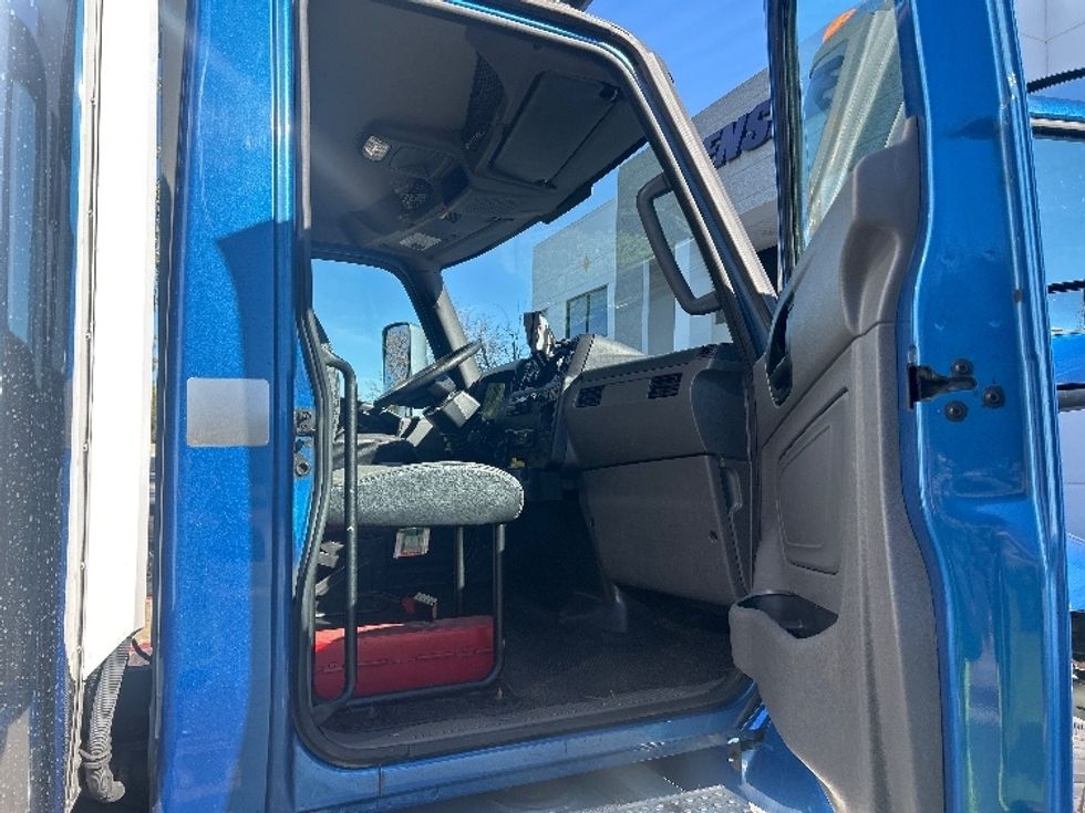 Refrigerated Truck-Light and Medium Duty Trucks-International-2020-MV607-Fontana-CA-348,776\n\t\tmiles-$ 21,250 - Image 19