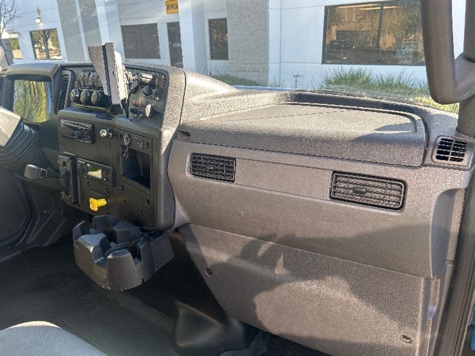 Refrigerated Truck-Light and Medium Duty Trucks-International-2020-MV607-Fontana-CA-348,776\n\t\tmiles-$ 21,250 - Image 20