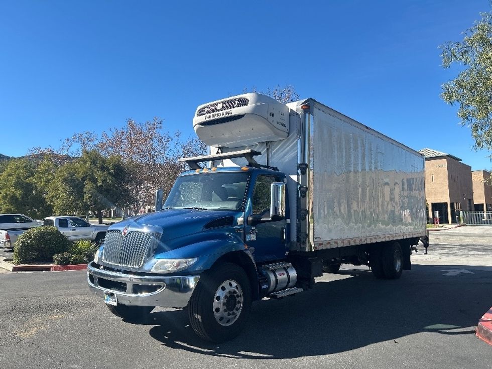 Refrigerated Truck-Light and Medium Duty Trucks-International-2020-MV607-Fontana-CA-348,776\n\t\tmiles-$ 21,250 - Image 3