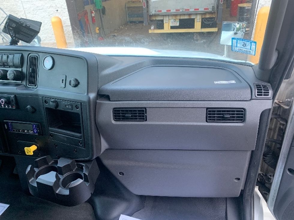 Refrigerated Truck-Light and Medium Duty Trucks-International-2020-MV607-Franklin-MA-217,427\n\t\tmiles-$ 35,250 - Image 21