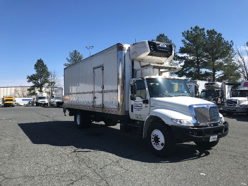 Refrigerated Truck-Light and Medium Duty Trucks-International-2020-MV607-Frederick-MD-183,818\n\t\tmiles-$ 50,750 - Image 1